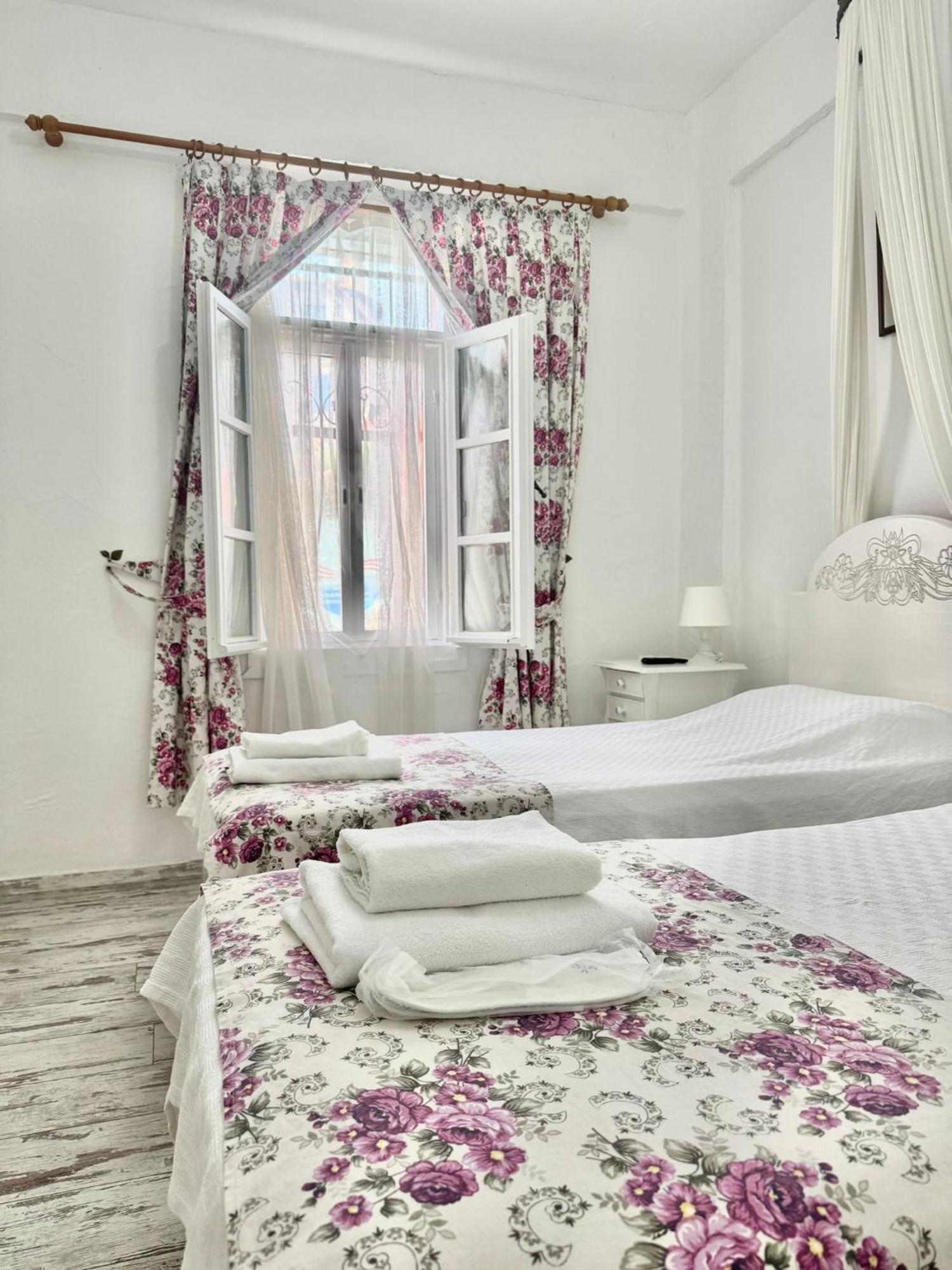 Aisem By Hire Hotel Alacati Exterior photo