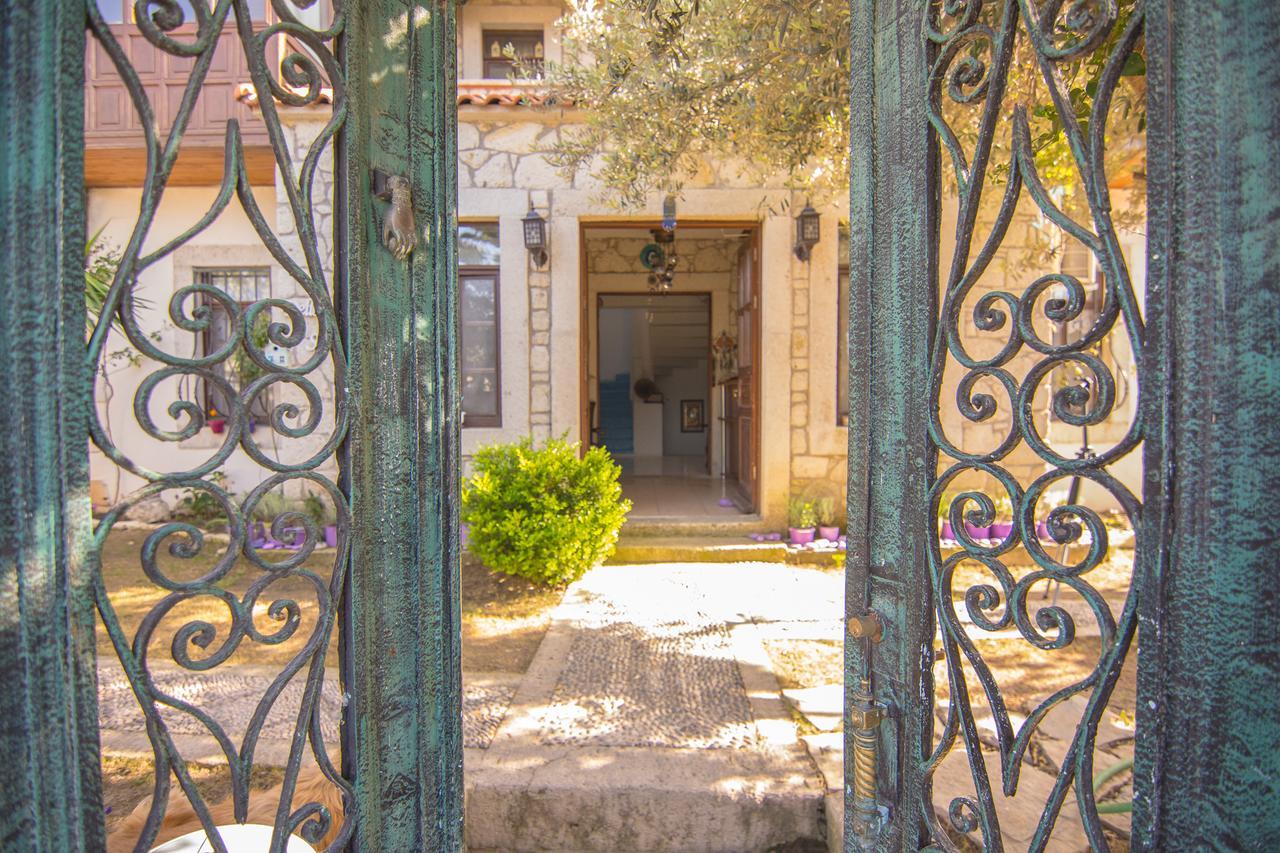 Aisem By Hire Hotel Alacati Exterior photo